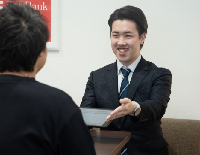 クルー / 2023年入社